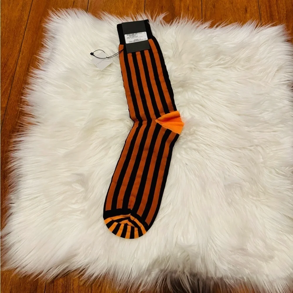 NEW  Neon orange and black vertical and socks